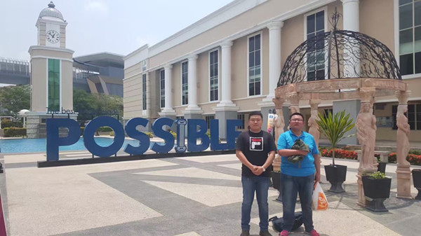 bat365张政同学即将踏上赴马来西亚留学之路！