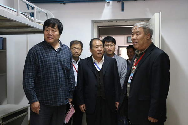 河北省教育厅师德师风专项检查组莅临bat365检查指导工作