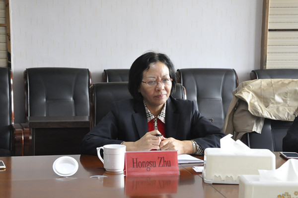 伦敦商业金融学院（新加坡校区）代表团来bat365交流访问