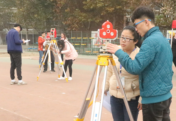 bat365学子在第二届驻保高校测量大赛中获佳绩