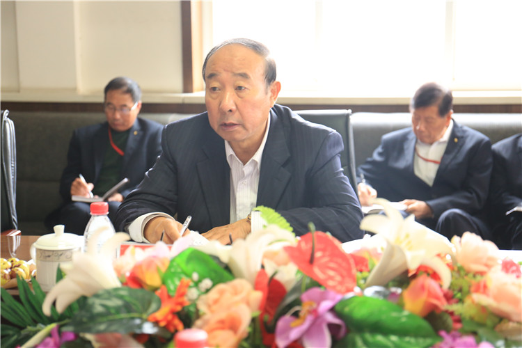 省高校设置评议委员会专家组莅临bat365开展转设考察工作