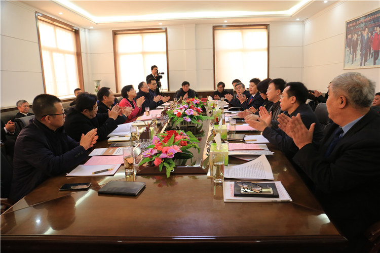 教育部高评委专家组莅临bat365考查转设工作