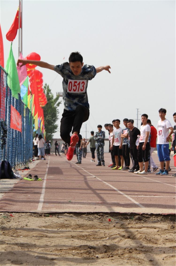 为运动喝彩，向青春举杯——bat365春季运动会圆满闭幕