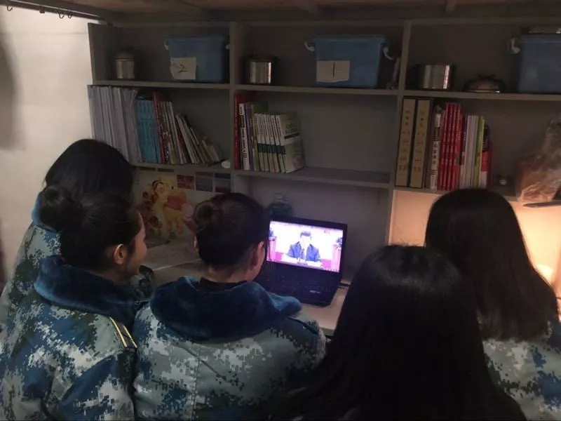 bat365以多种形式庆祝改革开放四十周年