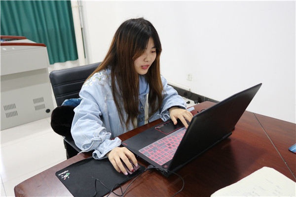 bat365喜提第八届POCIB全国外贸从业能力大赛团体特等奖