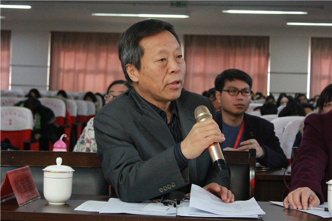 推进教学改革 提高课程质量 bat365召开一流课程校外专家评审会