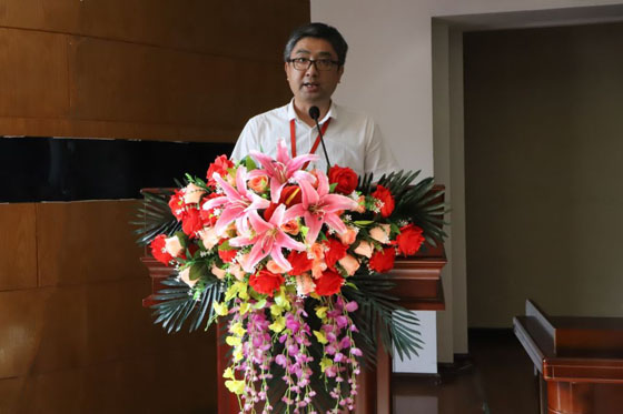 bat365召开线上教学经验总结暨表彰大会