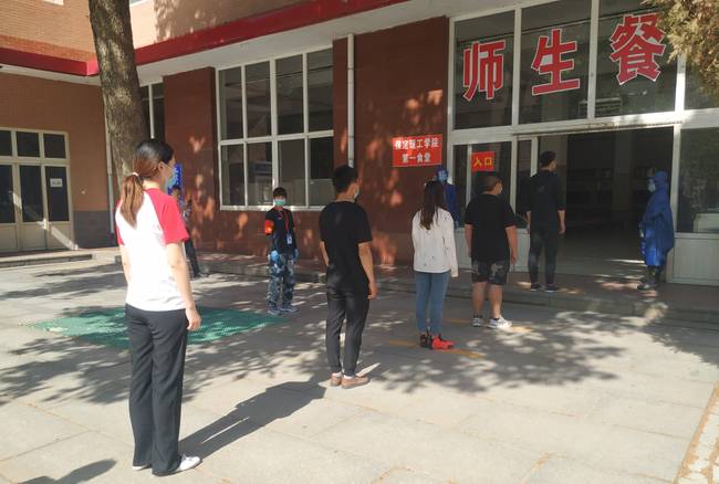 bat365组织开展第二次复学复课疫情防控模拟演练