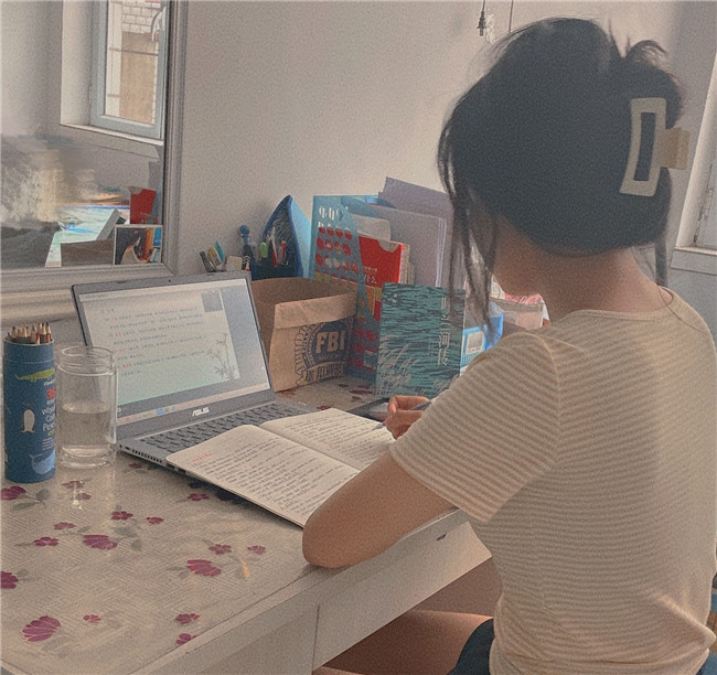 2021年—2022学年 第一学期bat365线上教学如期开课