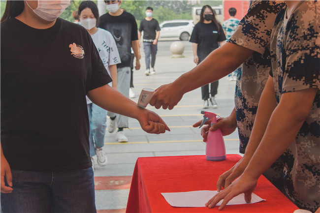 bat365开展2021年秋季学期开学疫情防控演练