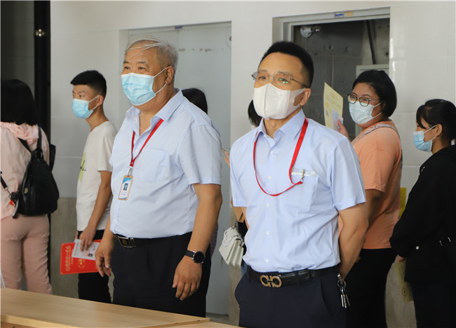 扬帆起航保理梦 求学笃行学子新bat365喜迎2021级新生