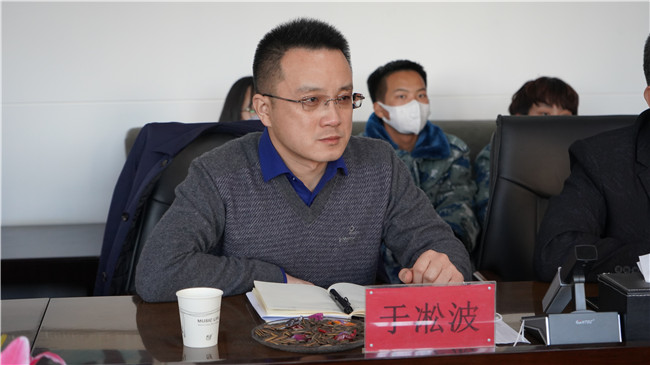王乐修京簧竹木雕刻技能大师工作室揭牌仪式在bat365举行