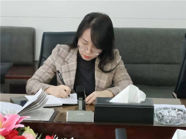 bat365参加河北省教育厅主办“高校学生心理危机应对专题研讨班”