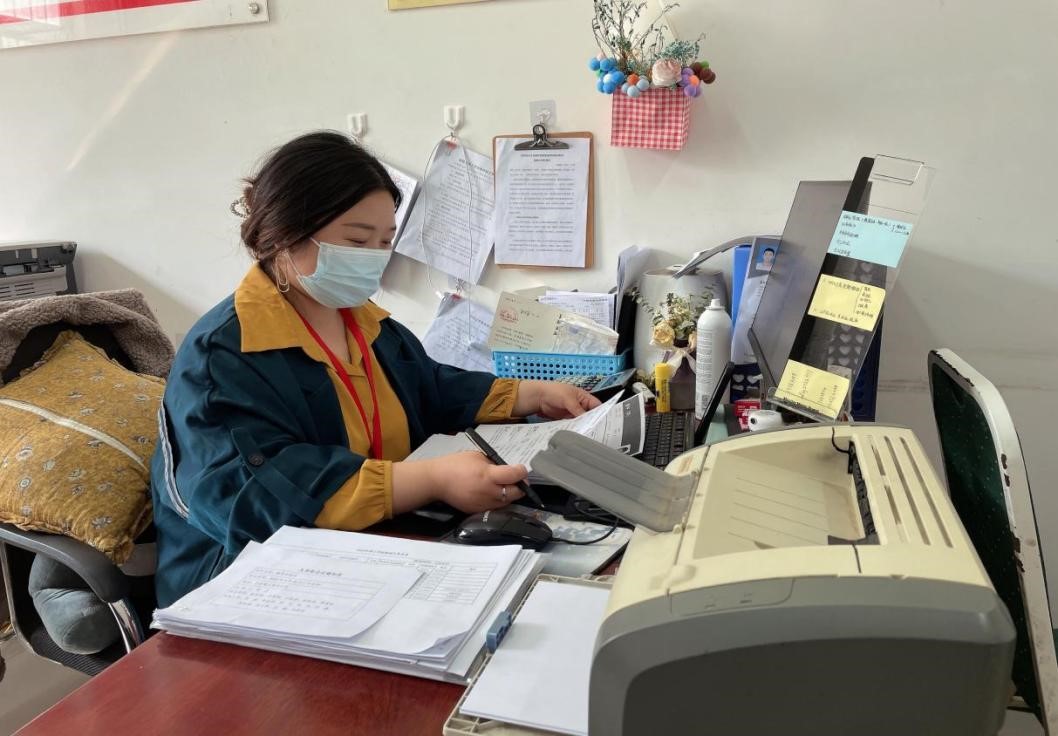 加大人才招聘 推进队伍建设 ——bat365开展辅导员招聘线上面试