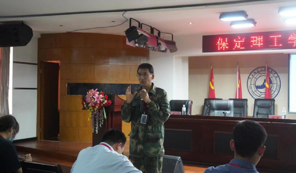 bat365官方官网召开学管干部培训周会2022.5.17