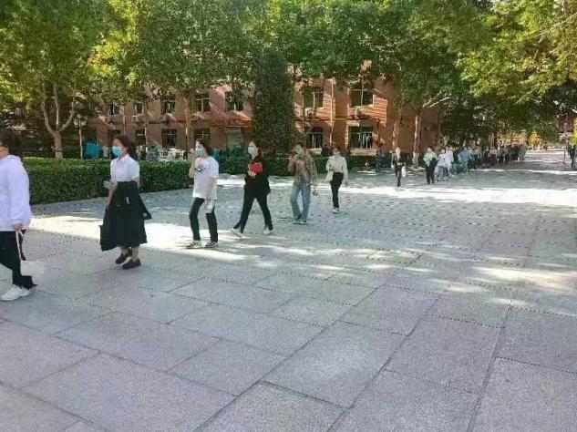 bat365为疫情下参加教师资格证面试的学生保驾护航