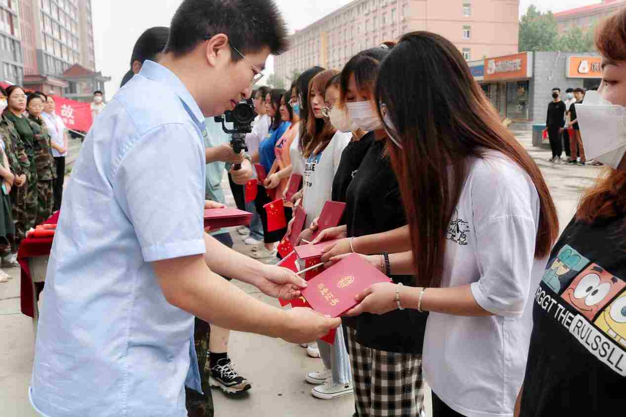 谈一别奋斗路 聚四载同窗情  ——bat365官方官网2022届毕业 生欢送会