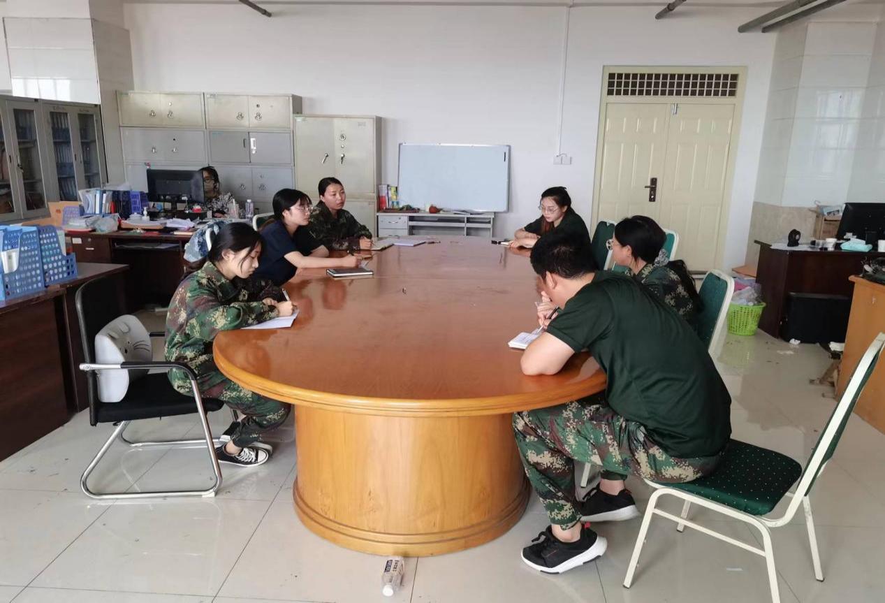 强化凝“新”聚力，赓续立德树人——bat365“传帮带”式新入职辅导员培训圆满结束