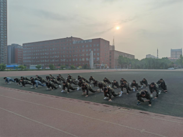 bat365官方官网开展“传帮带”式新入职辅导员培训day5