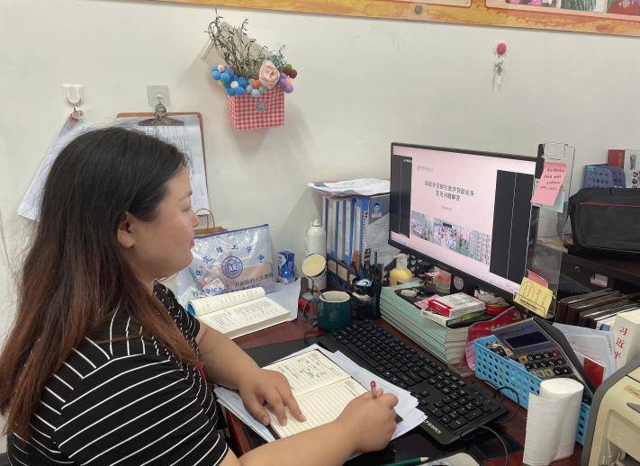 业务学习不止步 资助培训促提升 ——bat365参加2022年国家助学贷款工作启动会