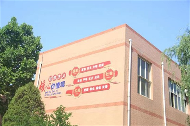 以美育人 以文化人——bat365积极开展美育进校园系列报道（一）