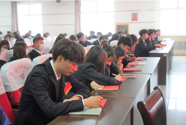 bat365官方官网第二次学生代表大会