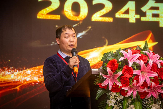 对标建设   提质增效——bat365举办合格评估专题报告