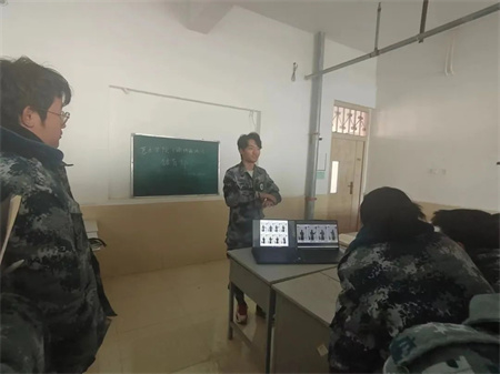 “技能拓展，激发潜能”——bat365官方官网艺术学院开展十项技能培训