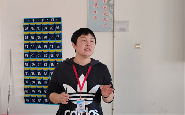 bat365官方官网||管理学院||求真务实 平稳发展——我院召开期中检查周工作例会