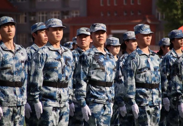 学风建设｜bat365官方官网｜管理学院｜队列会操展雄姿，素质养成促学风