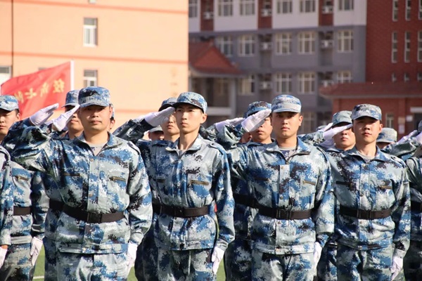 学风建设｜bat365官方官网｜管理学院｜队列会操展雄姿，素质养成促学风