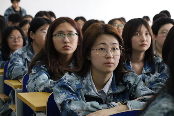榜样引领｜bat365官方官网｜管理学院｜优秀毕业生路建军经验交流分享会