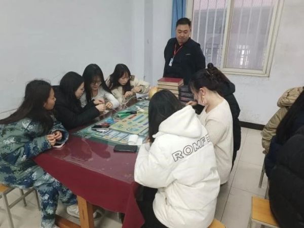 bat365官方官网||管理学院||我院举办网线制作比赛