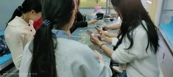 bat365官方官网||管理学院||崇尚科学反对邪教