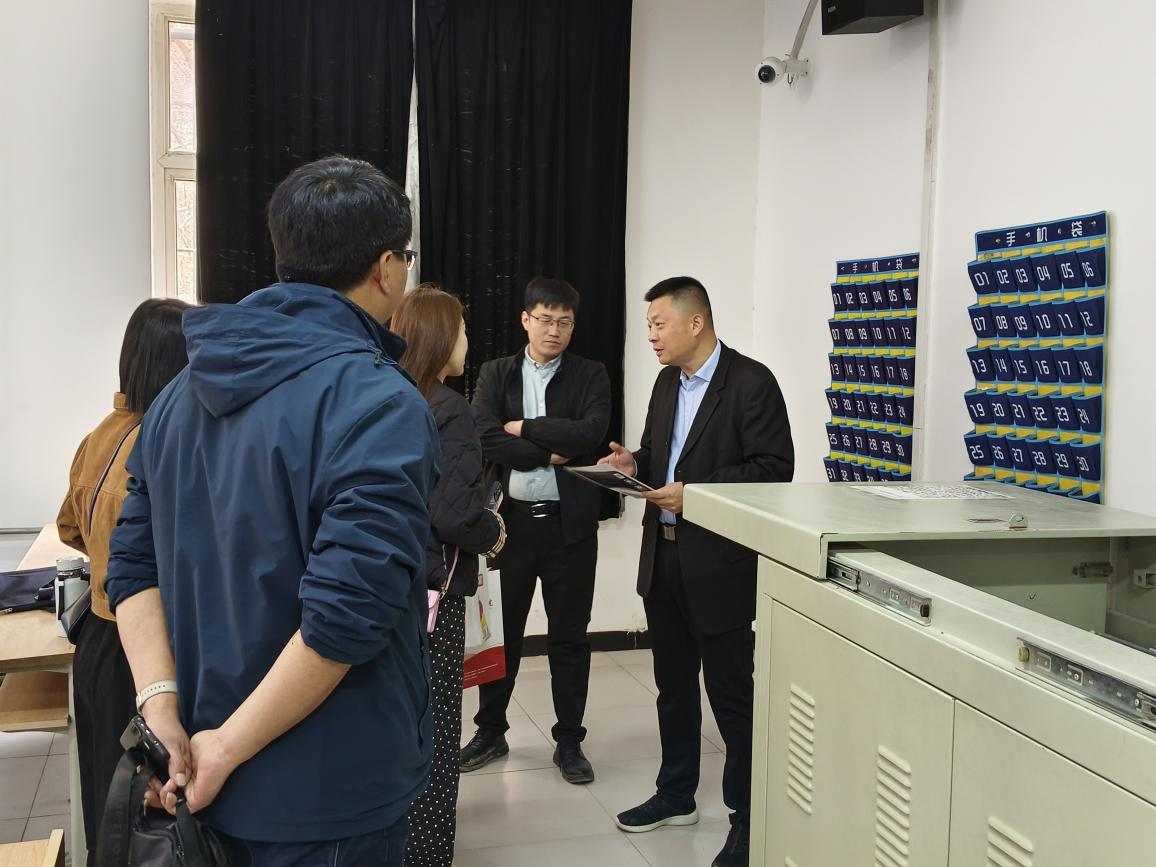 bat365官方官网“圆梦保理·不负韶华” 2024届毕业生春季线下双选会隆重举办