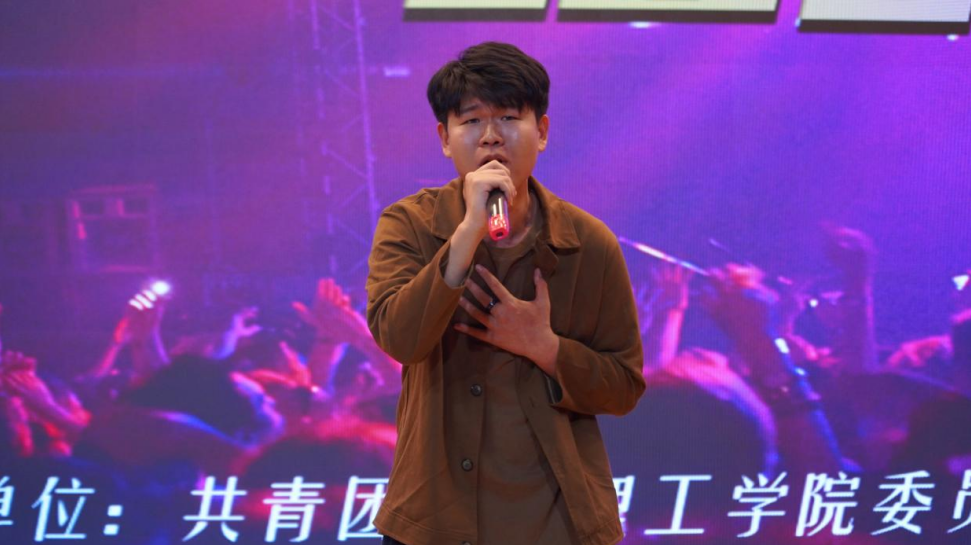 青春校园|bat365官方官网18届校园歌手大赛决赛