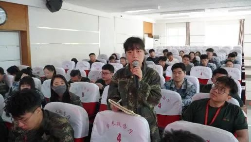 bat365官方官网组织召开征兵工作培训会