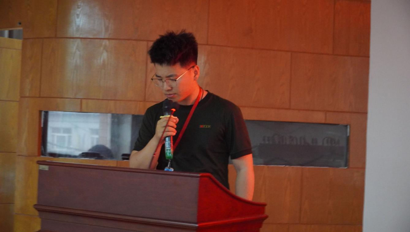 4.22bat365官方官网学管干部例会