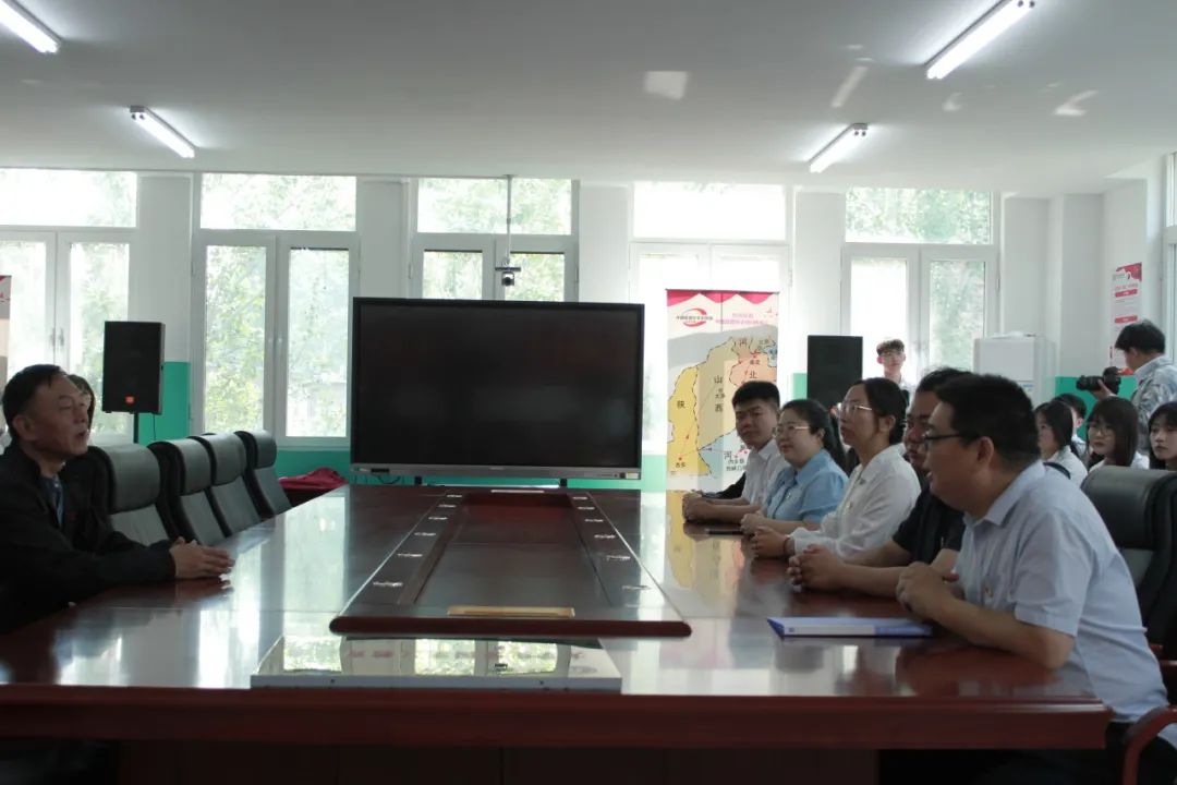 bat365官方官网信息科学与工程学院 大学生德育实践教育基地授牌仪式