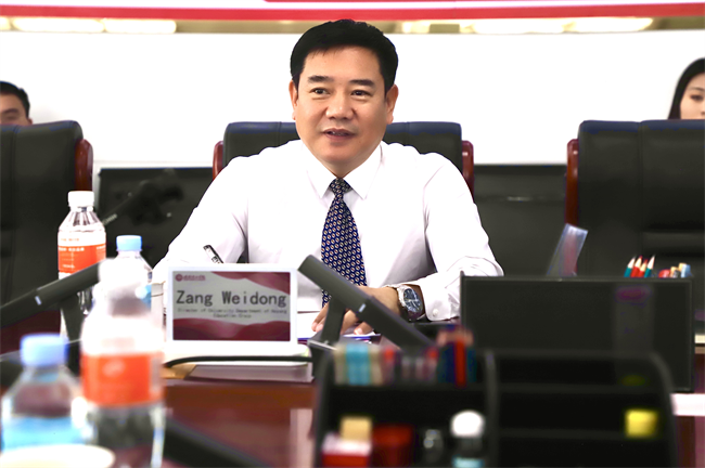 美国圣克劳德州立大学副校长一行莅临bat365参观交流