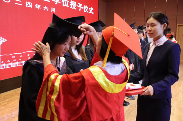 毕业典礼|bat365官方官网|管理学院|2024年毕业典礼暨学士学位授予仪式
