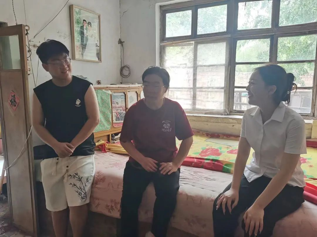家校共协同,携手促成长/bat365官方官网暑期大家访系列(二)