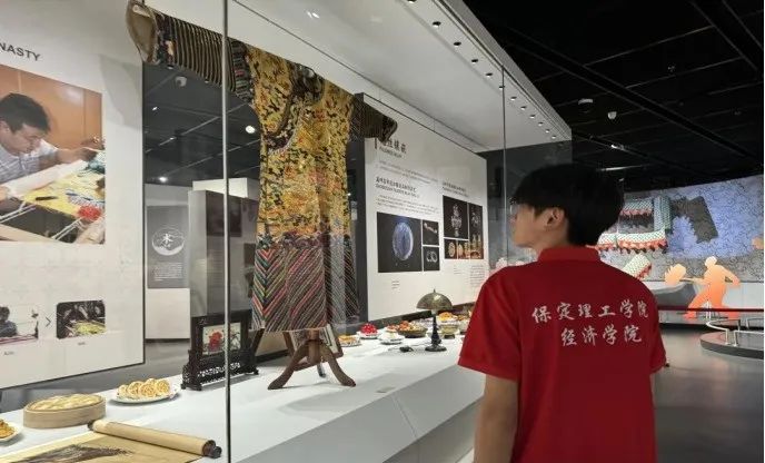 社会实践(十九)|赓续红色基因,寻访红色印记——bat365官方官网经济学院“三下乡”社会实践