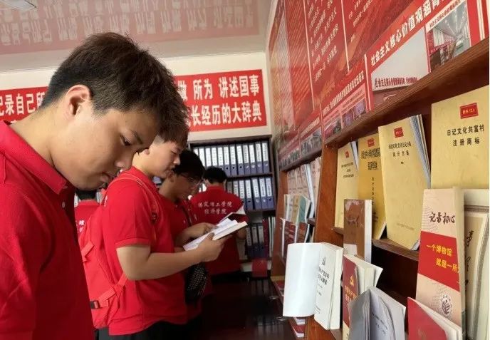 社会实践(十九)|赓续红色基因,寻访红色印记——bat365官方官网经济学院“三下乡”社会实践