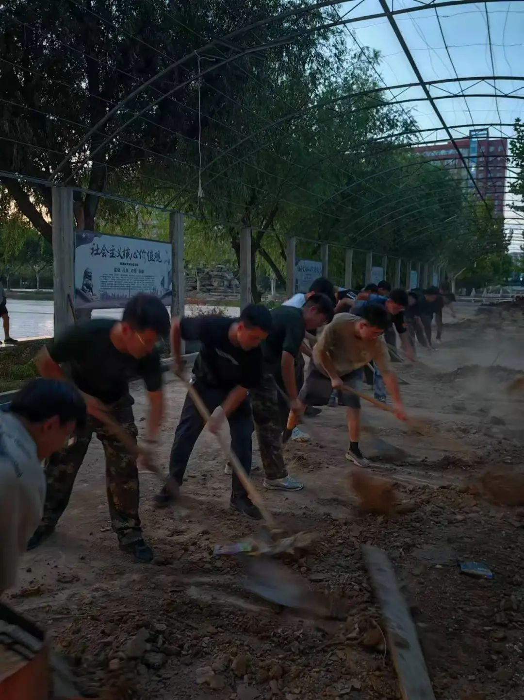 bat365官方官网||以爱迎新,服务引领美好大学路