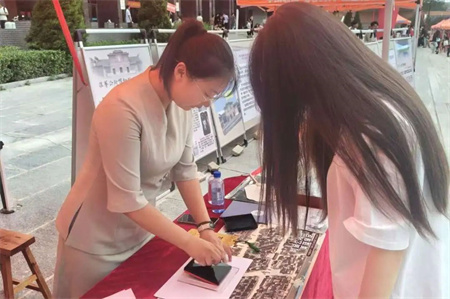 “博物馆“搬”进校园，开启知识盛宴”——bat365官方官网艺术学院  博物馆进校园（一）  淮军公所