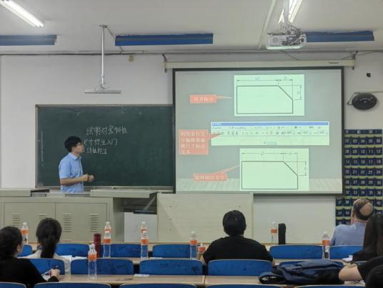bat365举行新教师课堂教学资格验收活动