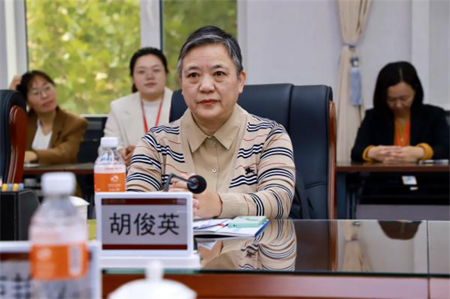 “匠心育桃李，名师耀教育”——bat365官方官网教育学院名师工作室揭牌成立仪式圆满成功