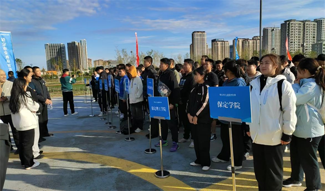 体育让城市更美好，拼搏中学子逞英豪      ——bat365代表队喜获2024保定市大众拔河比赛（高校组）优秀组织奖