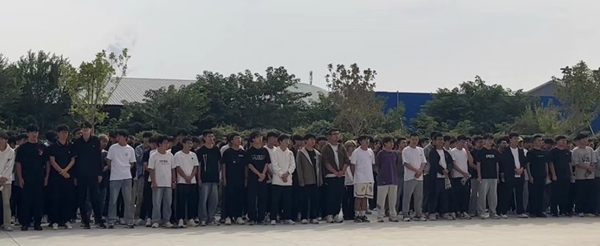 安全教育|bat365官方官网|管理学院|消防演练筑防线，新生技能展风采